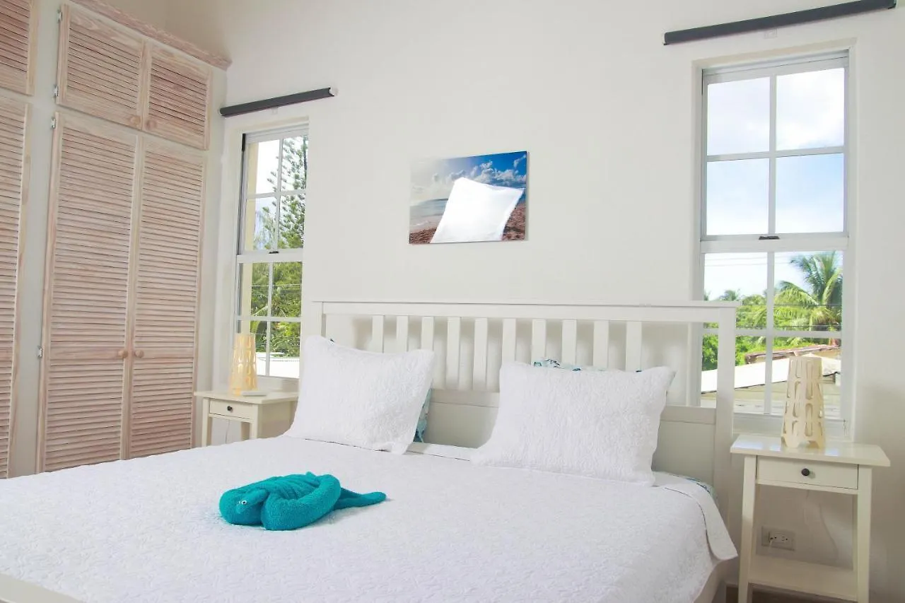 Lush Life Villa Saint James Barbados